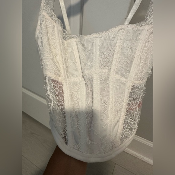 Victoria's Secret Lace Corset Top NWT - Picture 3 of 13